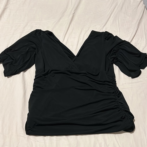 Black Blouse Size 2X - Picture 2 of 2